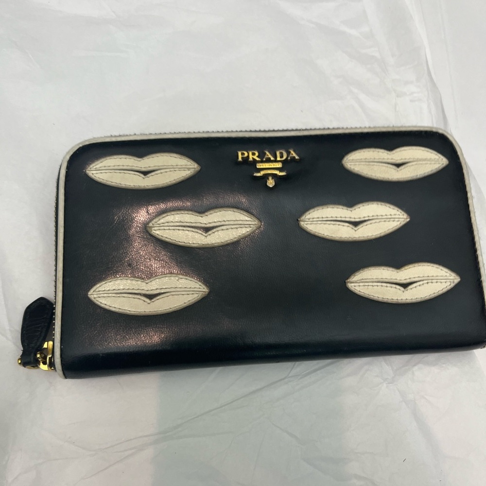 Authentic PRADA lip leather wallet